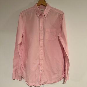 The Gap Modern Oxford Button Up